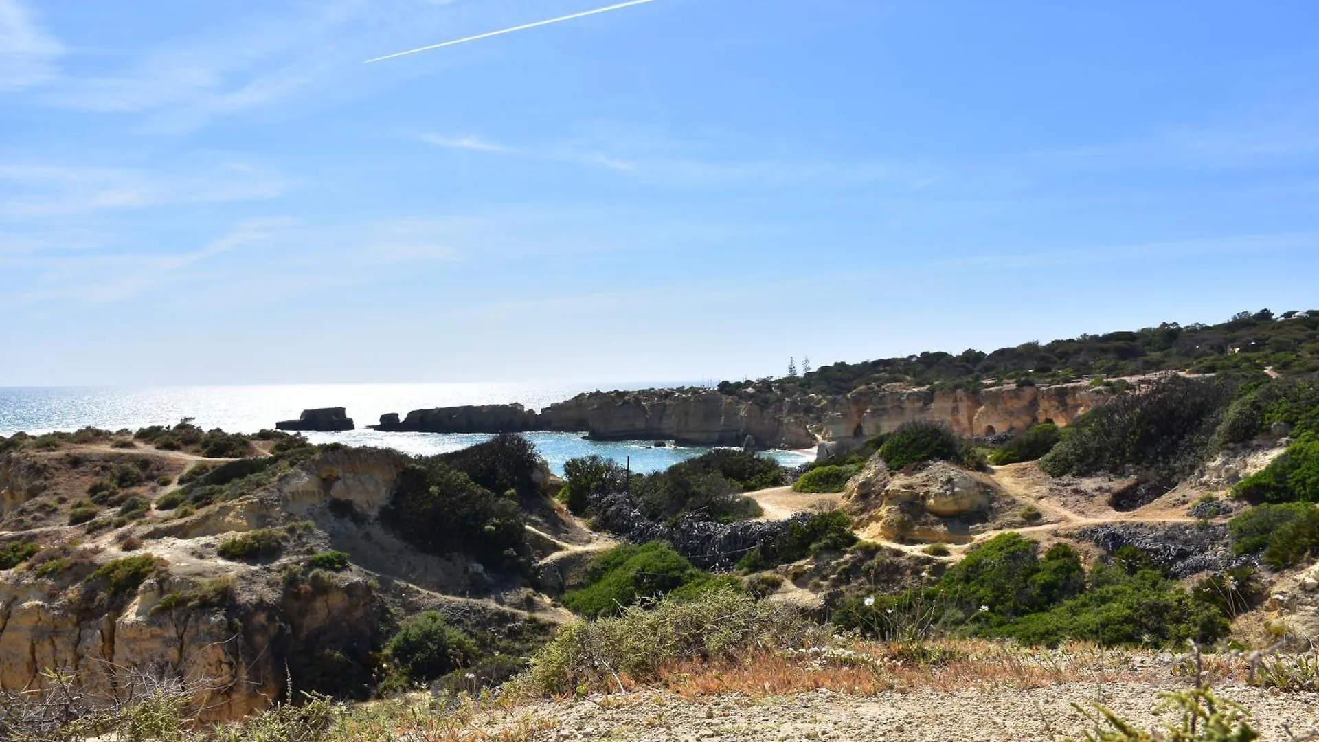 Beach Villa Casa De Amanha 450 Mts To The Beach With Beautiful Garden And Heated Saltwater Pool Albufeira