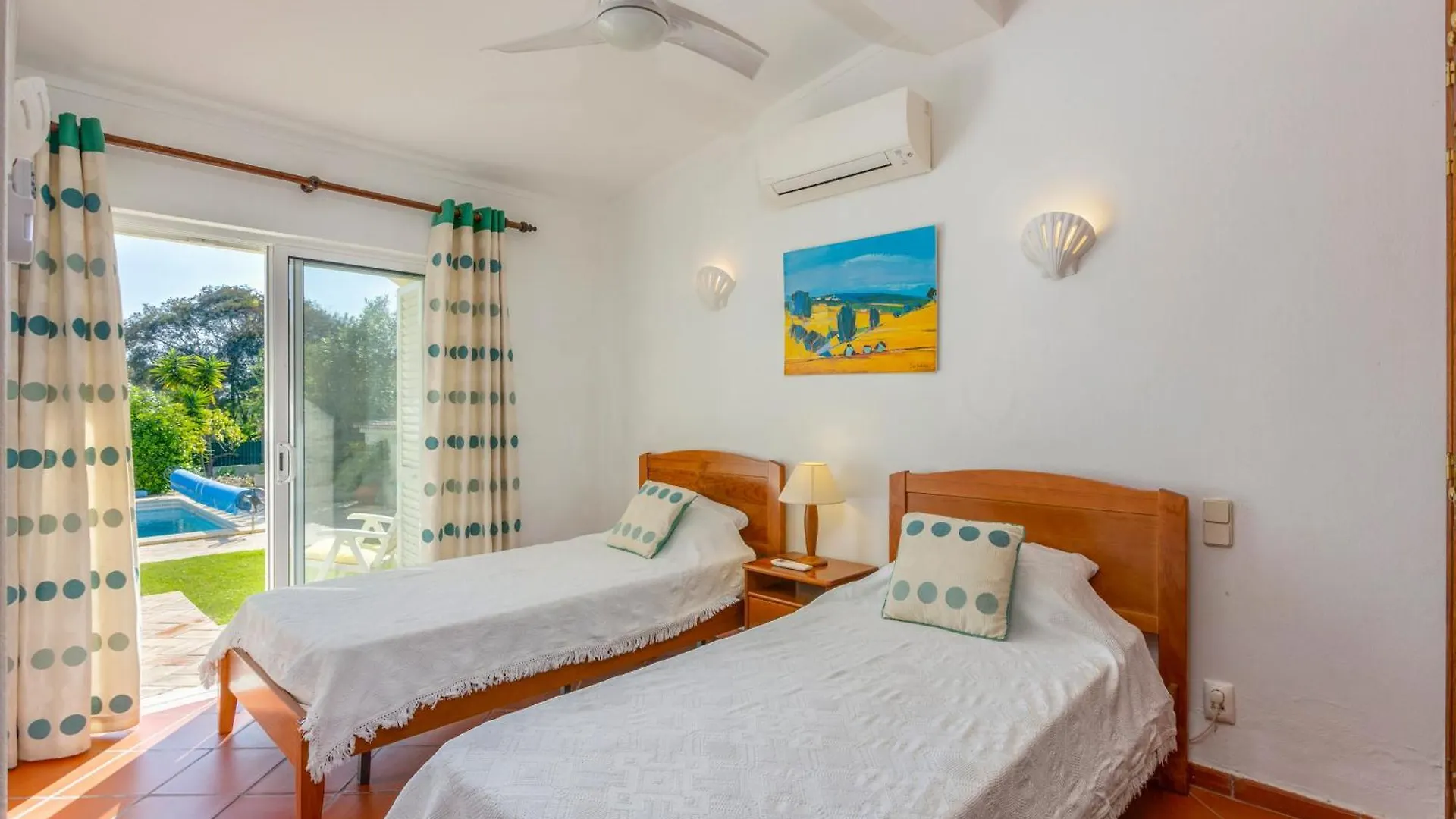 Beach Villa Casa De Amanha 450 Mts To The Beach With Beautiful Garden And Heated Saltwater Pool Albufeira Portugal