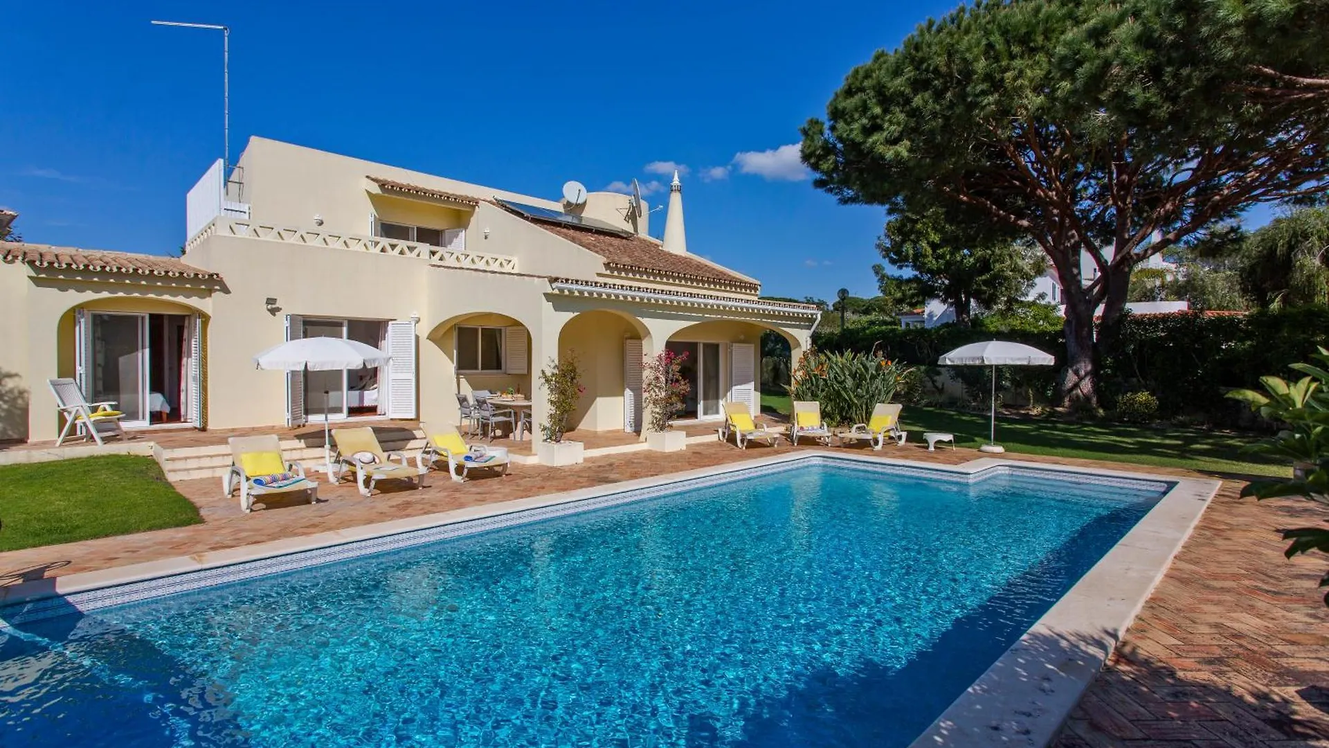 Beach Villa Casa De Amanha 450 Mts To The Beach With Beautiful Garden And Heated Saltwater Pool contacts
